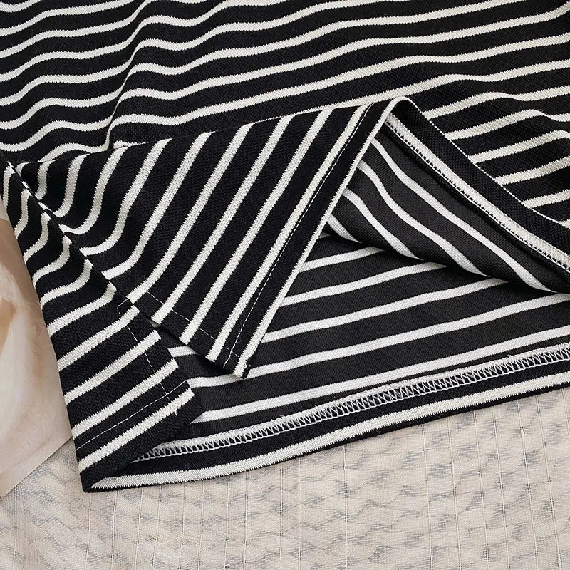 Hnewly  Classic Black White Striped Sweatshirts Casual Loose Turn-down Collar  Women's Spring 2025 New Korean Long Sleeve T-shirt Top