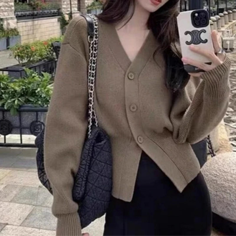 Hnewly  Women's Petite V-Neck Cardigan Soft Button Front Cropped Sweater Jacket Fall Winter 2025 Elegant Chic Outfit