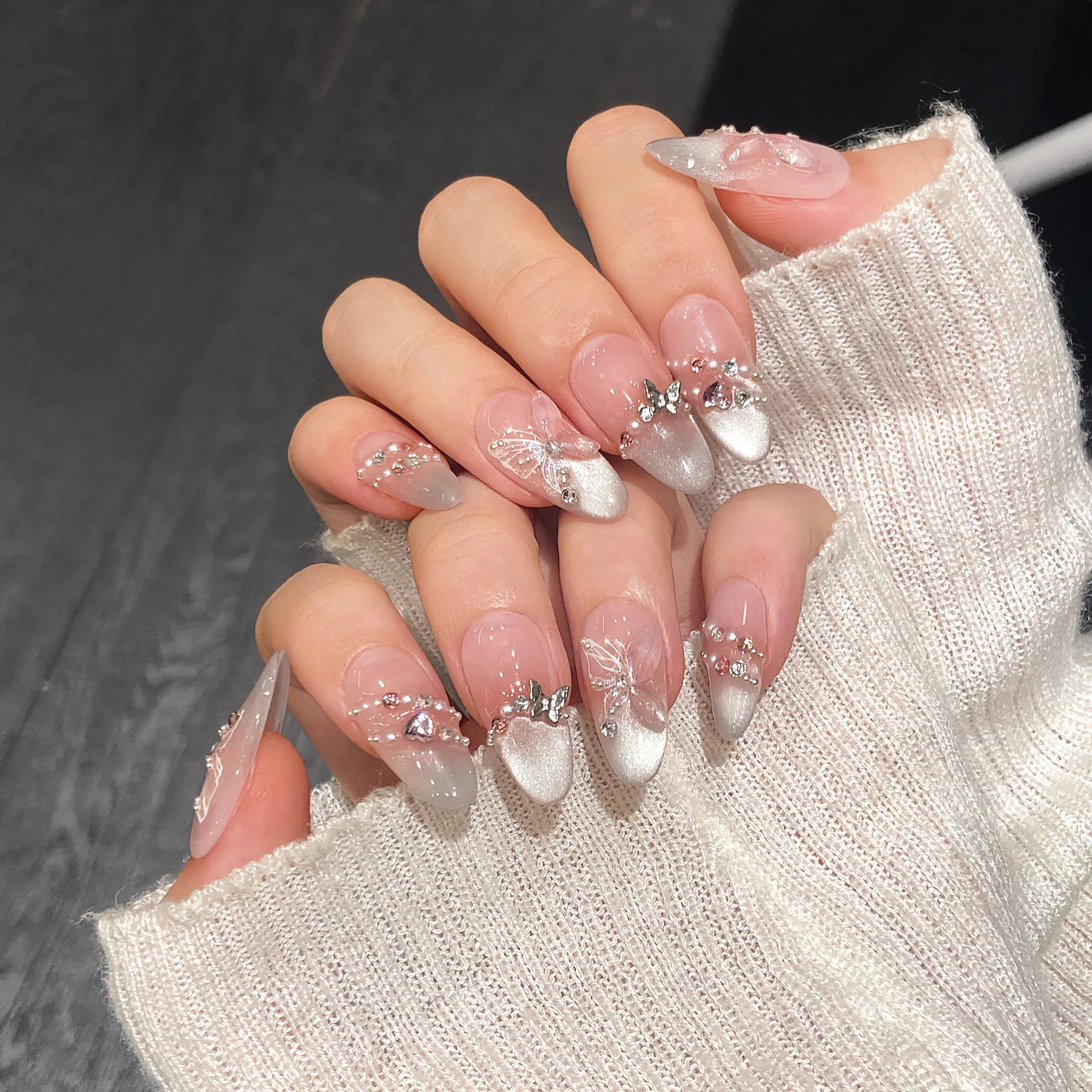 Hnewly 10Pcs Reuse Finished Fake Nails with Butterfly Deisgn Pink Cat's Eye French Handmade Press on False Nails Wearable Nail Art Tips