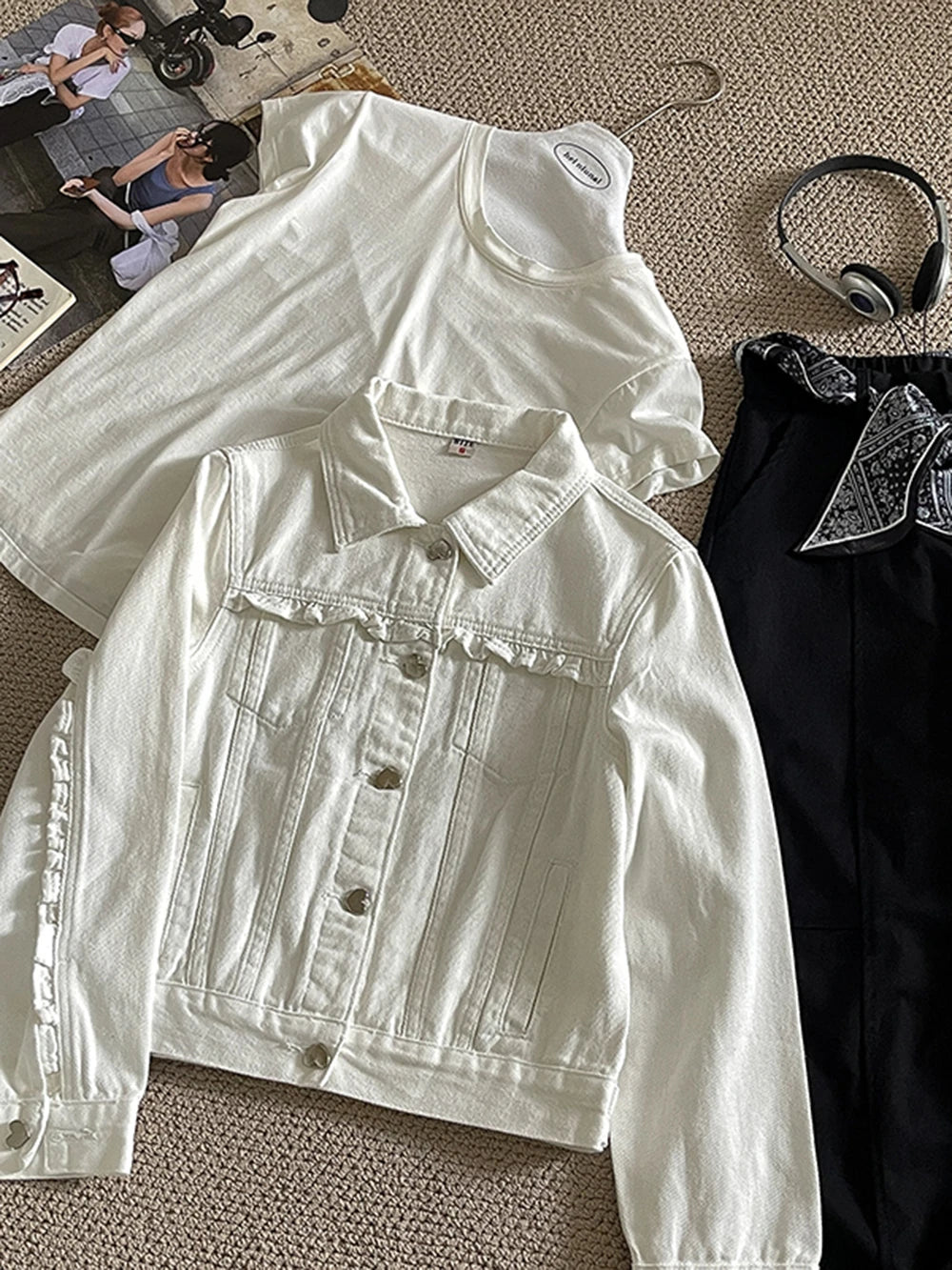 Hnewly  Ruffled Hem Denim Jacket Women's 2025 Spring New Korean Style Solid Color Long Sleeved Fashion Versatile Cardigan Female Tops