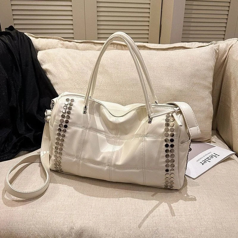 Hnewly  Large Capacity Rivet Tote Bag Detachable Shoulder Strap Y2K Style Women Shoulder Bag Quilted Design Fashion Rivet Handbag Women