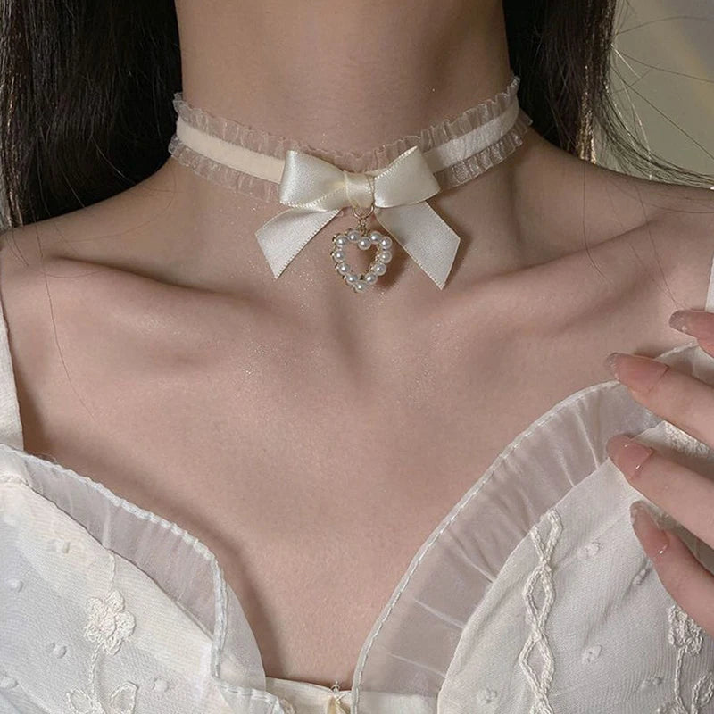 Hnewly Women's Cute Collar Lolitas Handmade Vintage Lace Heart Choker For Women Gothic Bow Knot Necklace Girls Uniform Accessories