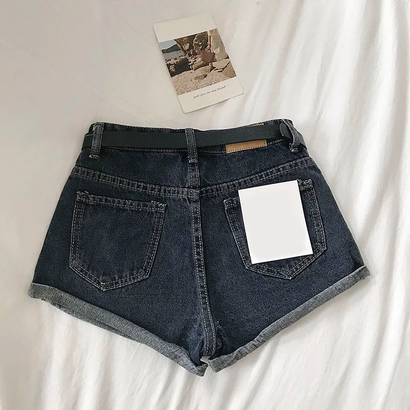 Hnewly  Versatile High Waisted Denim Shorts Summer 2025 New  Rolled Edges Loose Wide Leg Hot Pants Minimalist Women's Beach Pants