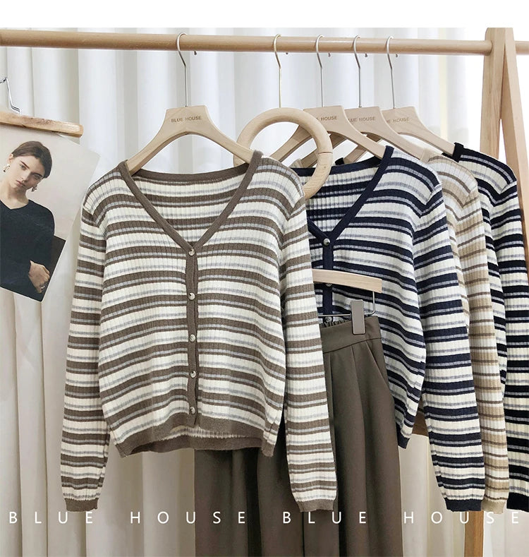 Hnewly  Women's Retro Striped Sweater Korean V-neck Contrasting Spring Autumn Long Sleeved Knitted Cardigan Coat  All-Matchded Loose Top