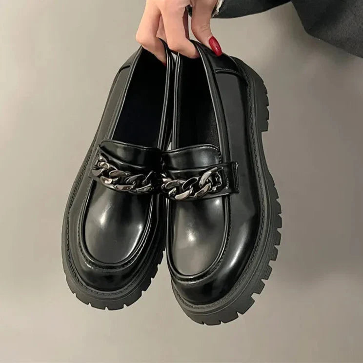 Hnewly Chunky Heel Platform Metal Chain loafers Women Pumps Black round toe small leather shoes Female Casual Retro JK Uniform shoes