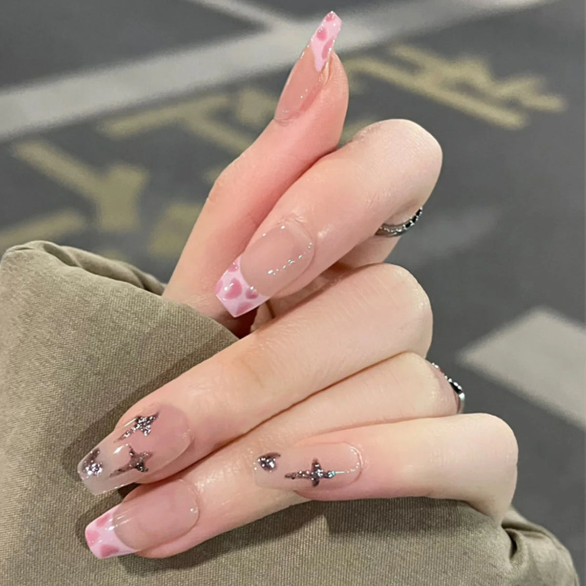 Hnewly Pink French Style Fake Nails 3D Bowknot Designs Short Square Press on Nails Sweet Korean Fashion False Nails for Women and Girls
