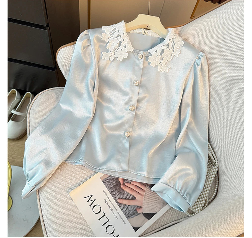 Hnewly  Elegant Satin Spliced Lace Shirt Women French Style Summer 2025 Doll Collar Pearl Single Breasted Light Luxury Long Sleeve Tops