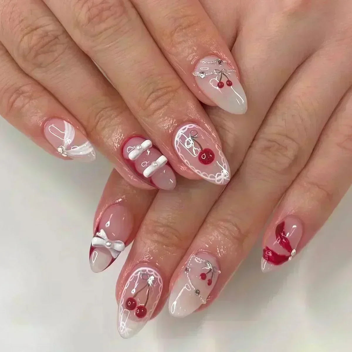 Hnewly 24pcs Detachable Flower Almond bowknot French False Nails Stars Love Glitter Design Press on Nails Fake Nials DIY Manicure Nails