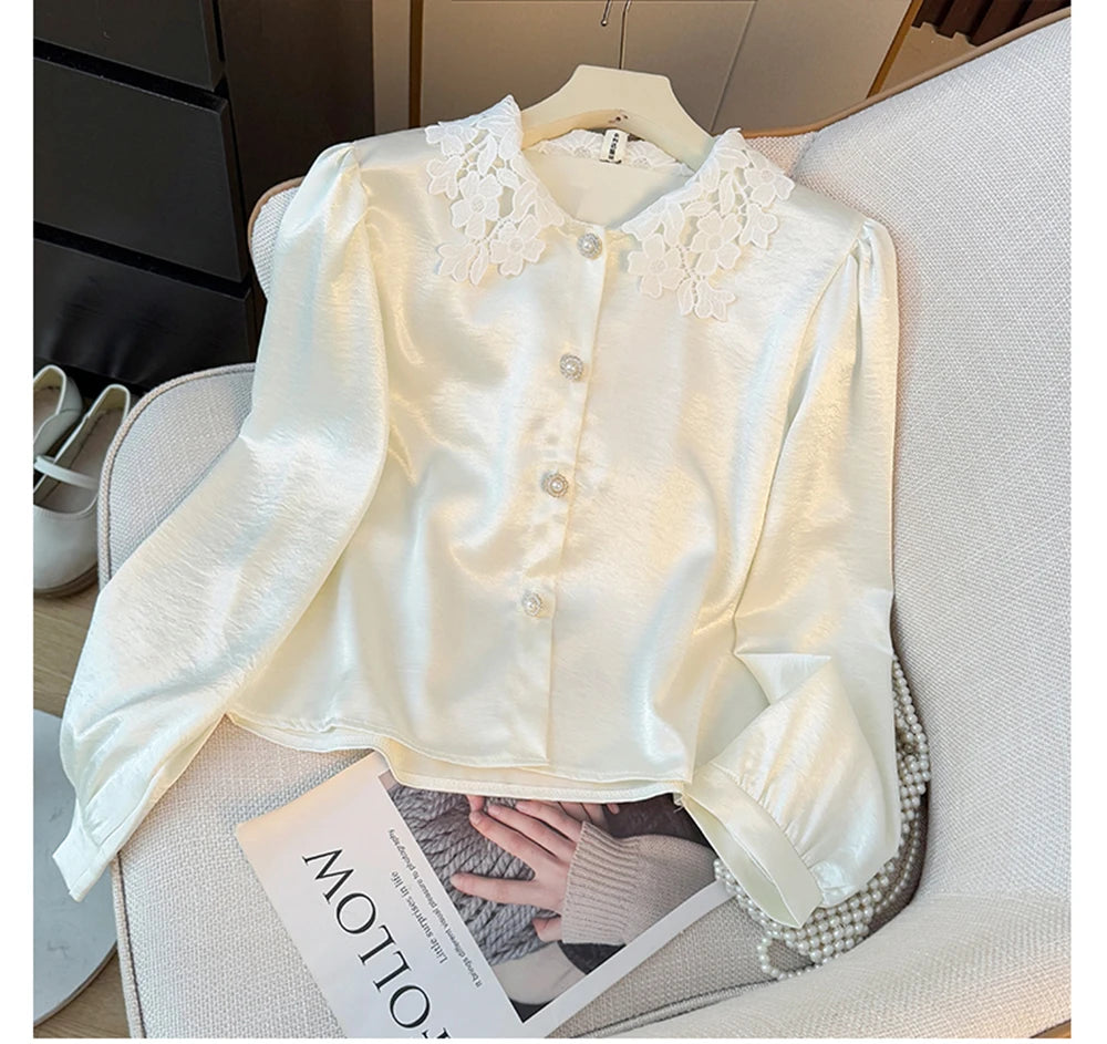 Hnewly  Elegant Satin Spliced Lace Shirt Women French Style Summer 2025 Doll Collar Pearl Single Breasted Light Luxury Long Sleeve Tops
