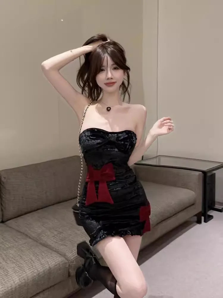 Hnewly CHRISTMAS DRESS TO IMPRESS Black Velvet Bowtie Mini Dress Women Sexy Bodycon Patchwork Vintage Strapless Frill Trim Party One-piece Corset Dress
