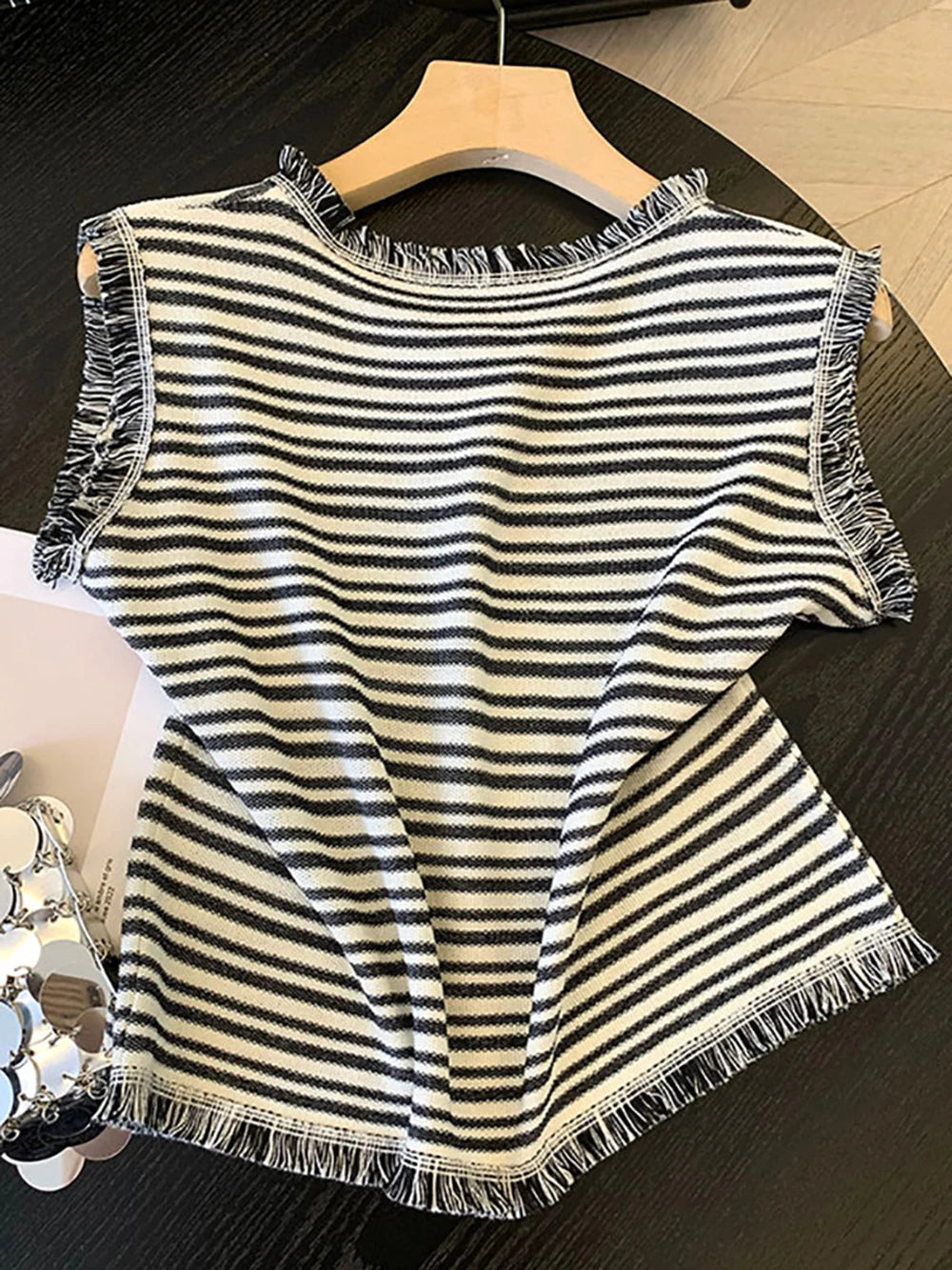Hnewly  Tassel Edge Striped Knitted Vest Women's Summer New Sleeveless Round Neck Vest Knitwear Tops Fashion Versatile Pullover vest