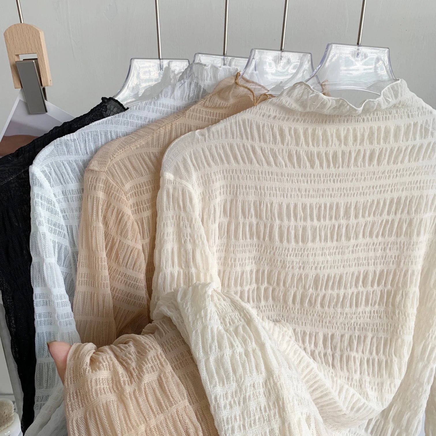 Hnewly Women T-Shirts Vintage Pleat Long SleeveTop Spring Autumn Mesh Fabric Lace Half Turtleneck Korean Fashion All-match Shirt