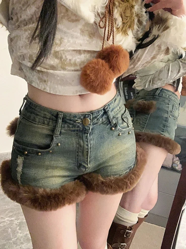 Hnewly winter club outfits American Y2k Hottie Blue Jeans Women's Spring Versatile Skinny Shorts Fashion Design Washed 2000s Fur Streetwear Slim Pants New