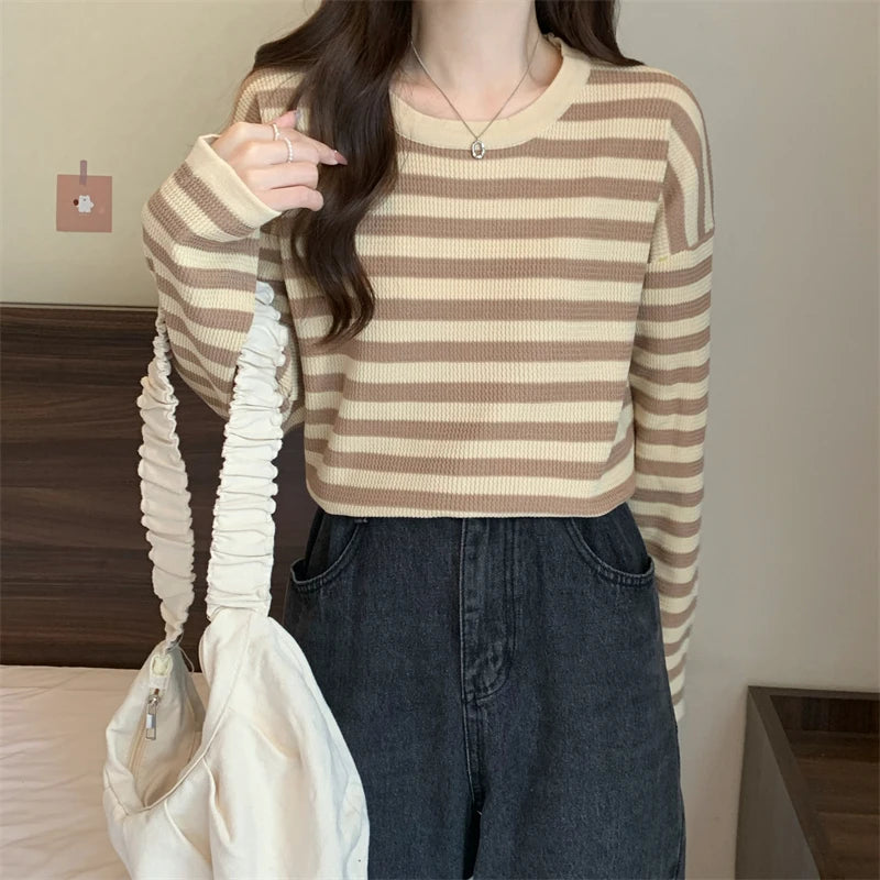 Hnewly  Women's Striped T-shirt Basic Tops Spring Autumn Fashion Color Contrast Loose O-neck Long Sleeve knitting Sweater