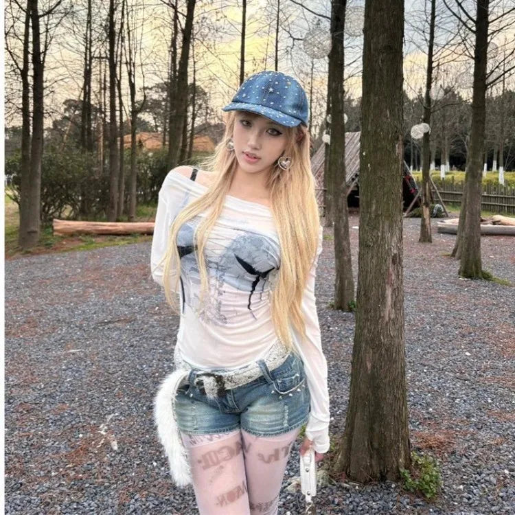 Hnewly  White American Retro Print T-shirt for Women Mesh Long Sleeve Sun Protection Tops Sexy Off Shoulder Slim Fit Tee Shirt