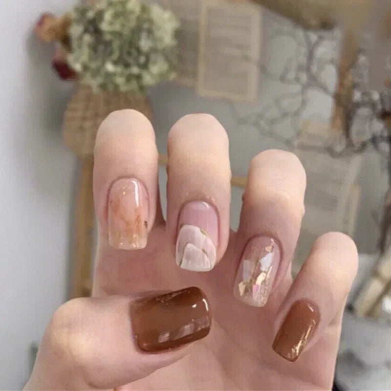 Hnewly 24pcs Red Rose False Nails Full Coverage Set Reusable Fake Nails Faux Acrylic Press on Nails with Accessories
