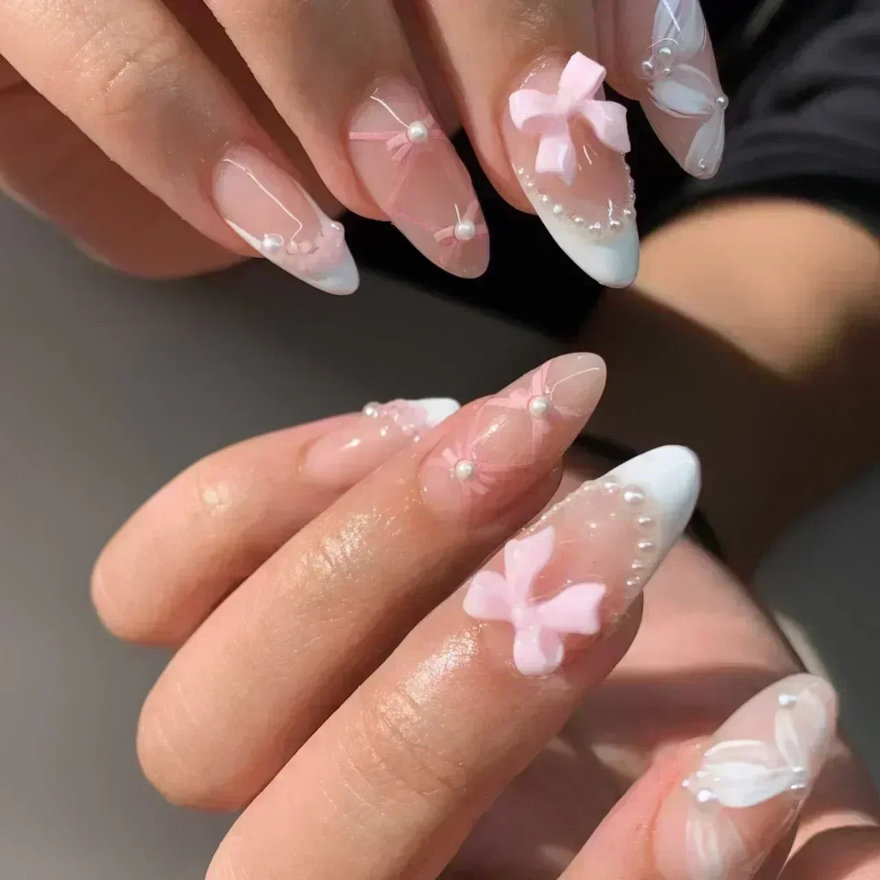 Hnewly 24pcs Detachable Flower Almond bowknot French False Nails Stars Love Glitter Design Press on Nails Fake Nials DIY Manicure Nails