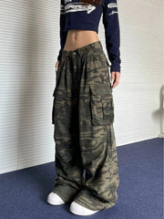 Hnewly  Vintage American Retro Camo Cargo Pants Men Women Loose Fit Wrinkle Pocket Streetwear Hip Hop Wide Leg Denim Trousers