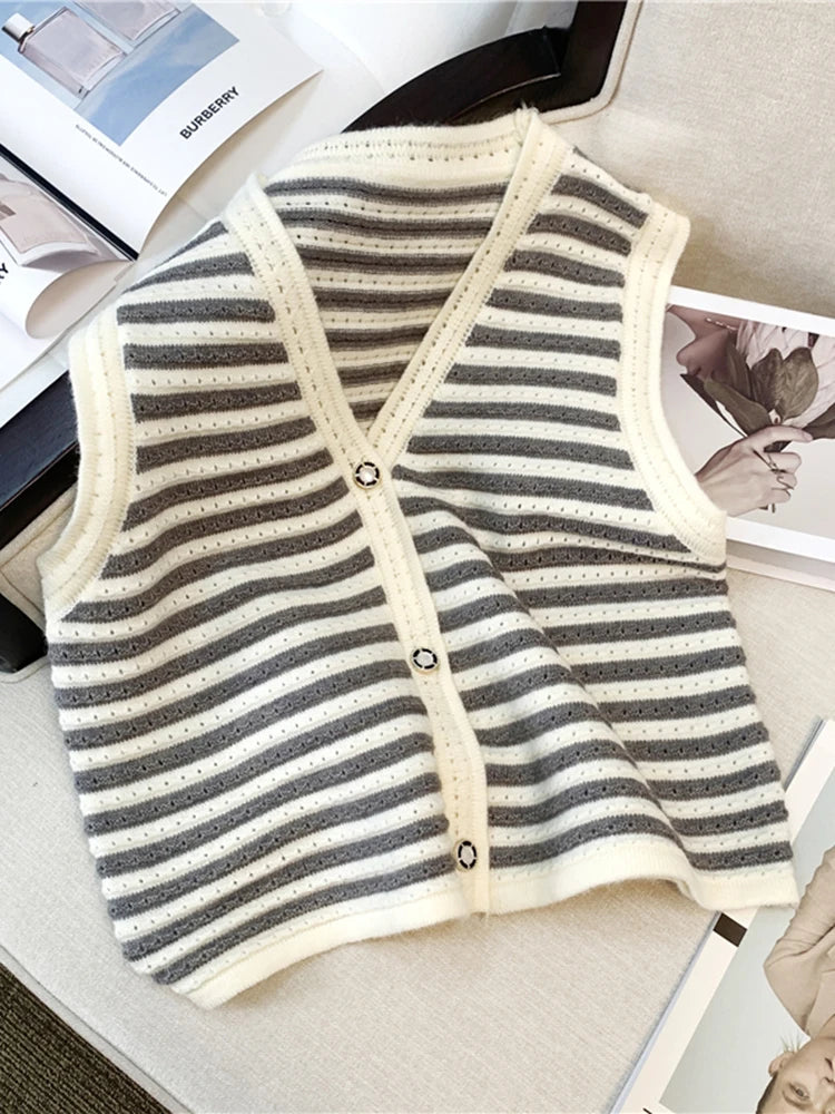 Hnewly  Spring V-Neck Striped Knitted Vest Korean Hollow Out Sleeveless Top Women's 2023 Autumn Loose All-Matched Outwear Cardigan Tank