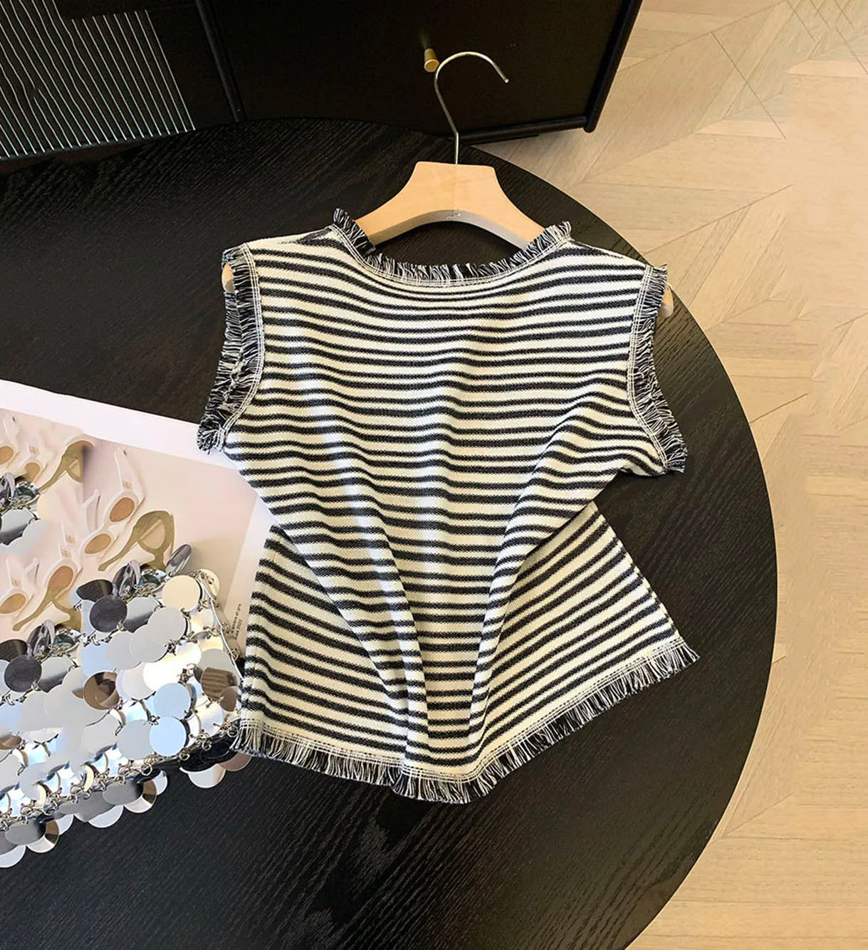 Hnewly  Striped Round Neck Knitted Sweater Cardigan Women's Tassel Sleeveless Vest Tops Single Breasted Versatile Fashion Jacket