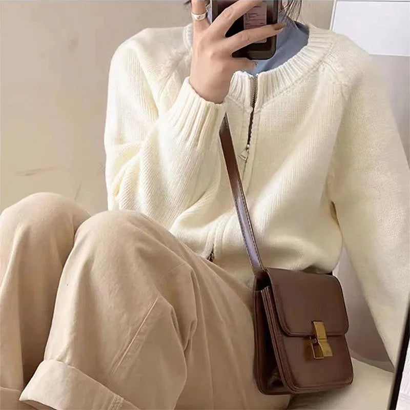 Hnewly Sweater y2k Clothes Women Soft Warm Solid Color Round Neck Zip Up Long Sleeve Knitted Tops 2000s Clothing Streetwear