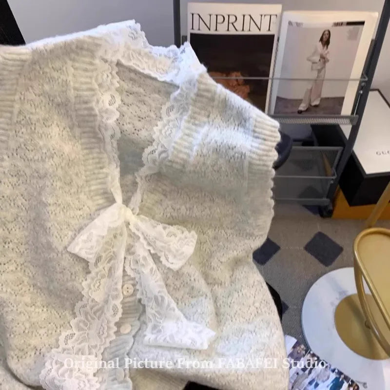 Hnewly  Elegant Lace Bow Sweater Vest Women's 2025 New Spring Autumn Sleeveless V-neck Knitted Pullover Korean Version Versatile Top