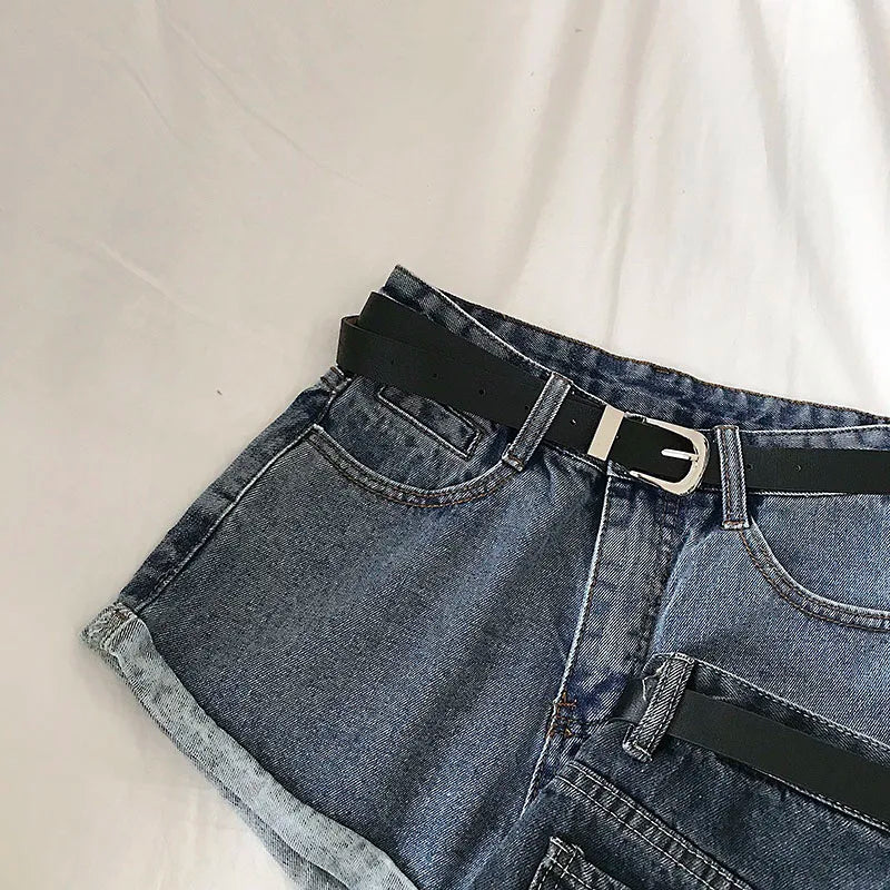 Hnewly  Versatile High Waisted Denim Shorts Summer 2025 New  Rolled Edges Loose Wide Leg Hot Pants Minimalist Women's Beach Pants