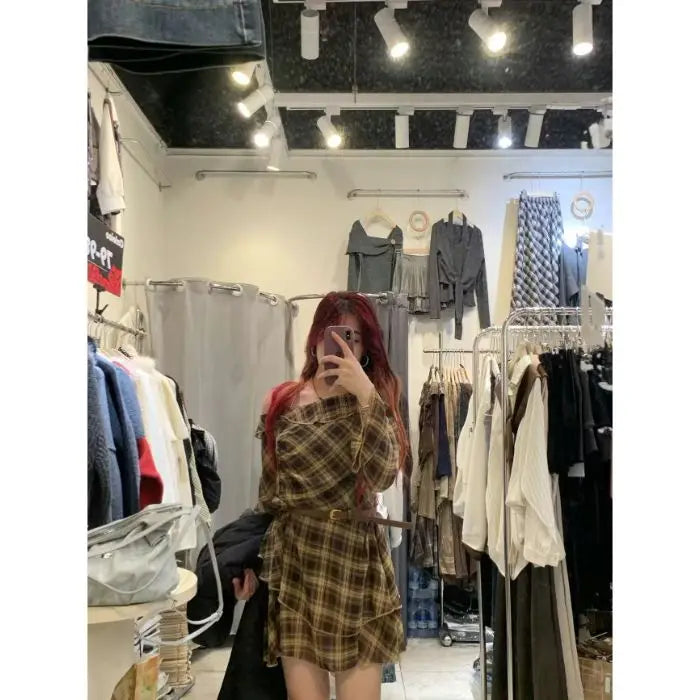 Hnewly  Retro Floral Lace Long Sleeve Asymmetrical Shoulder Dress Elegant Beautiful  Dress Korean Style High Waist A-Line Skirt