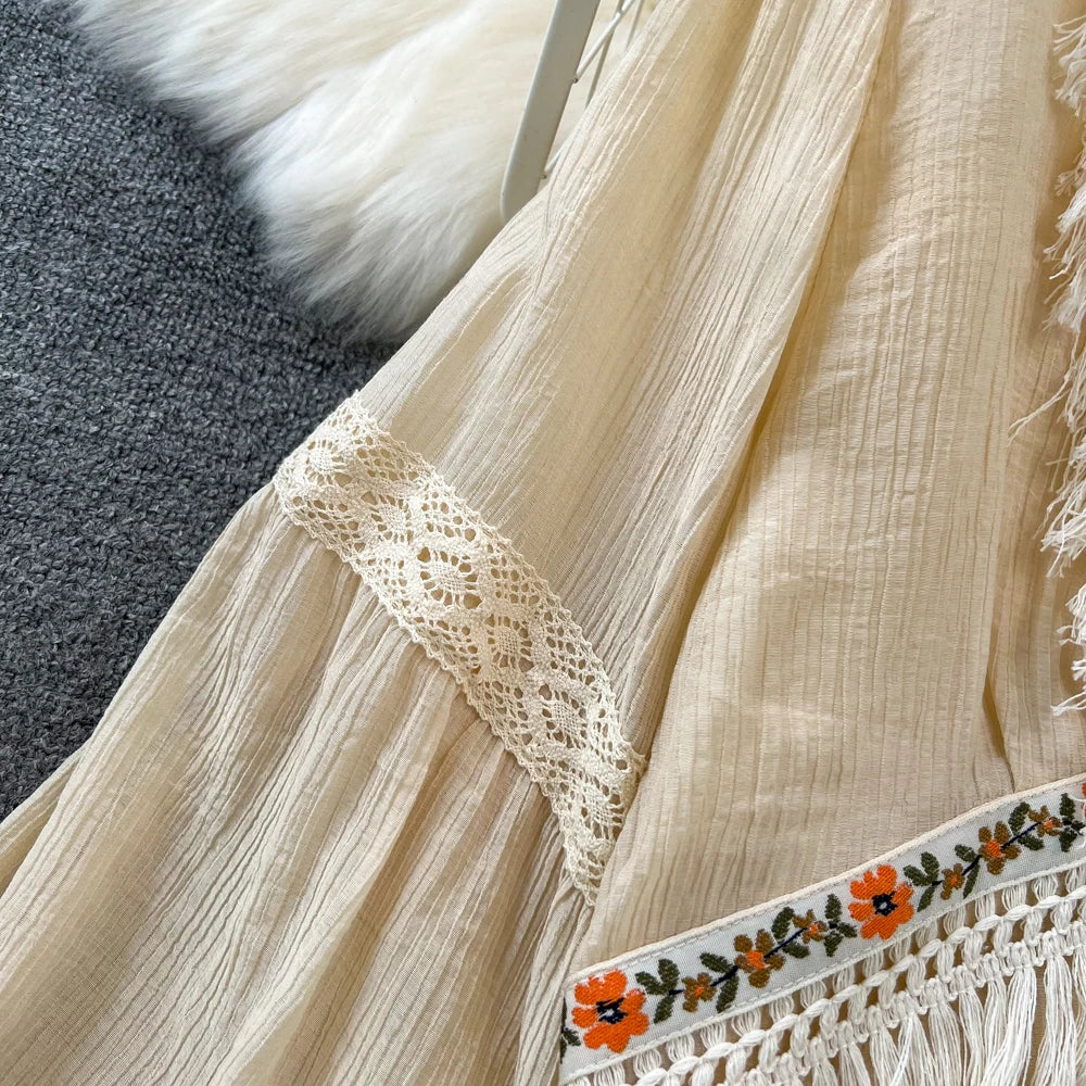Hnewly  Tassel Patchwork V-neck Vacation Dress Sweet Lantern Sleeves Loose Mid Length A-line Dresses Elegant Embroidery Beach Vestido