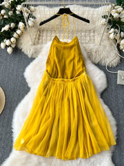 Hnewly  French style niche vacation dress women's summer new seaside style sleeveless hanging neck and backless chiffon fairy dress