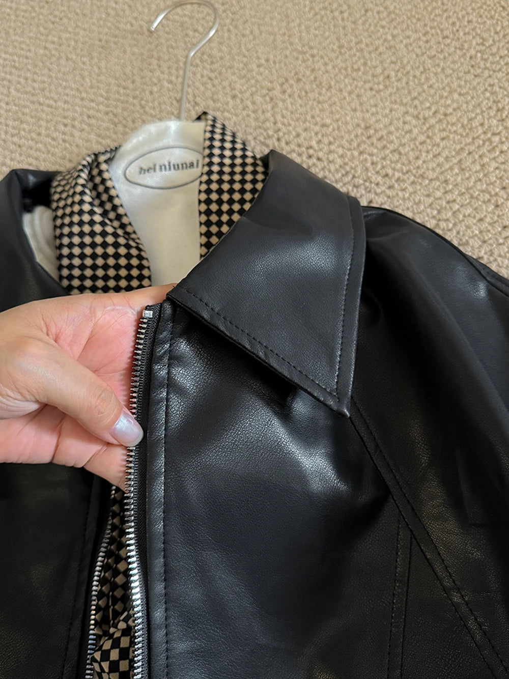 Hnewly  Retro Chic pu Leather Jacket Women's 2025 Spring Autumn Fashion Lapel Versatile Windproof Sweet&Cool BF Style Female Outerwear