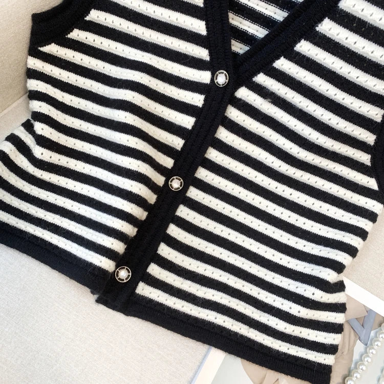 Hnewly  Spring V-Neck Striped Knitted Vest Korean Hollow Out Sleeveless Top Women's 2023 Autumn Loose All-Matched Outwear Cardigan Tank