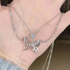 Hnewly Y2K Crystal Butterfly Pendant Necklace Women Light Luxury Egirl Punk Heart Grunge Clavicle Chain Fashion Jewelry Party Gift