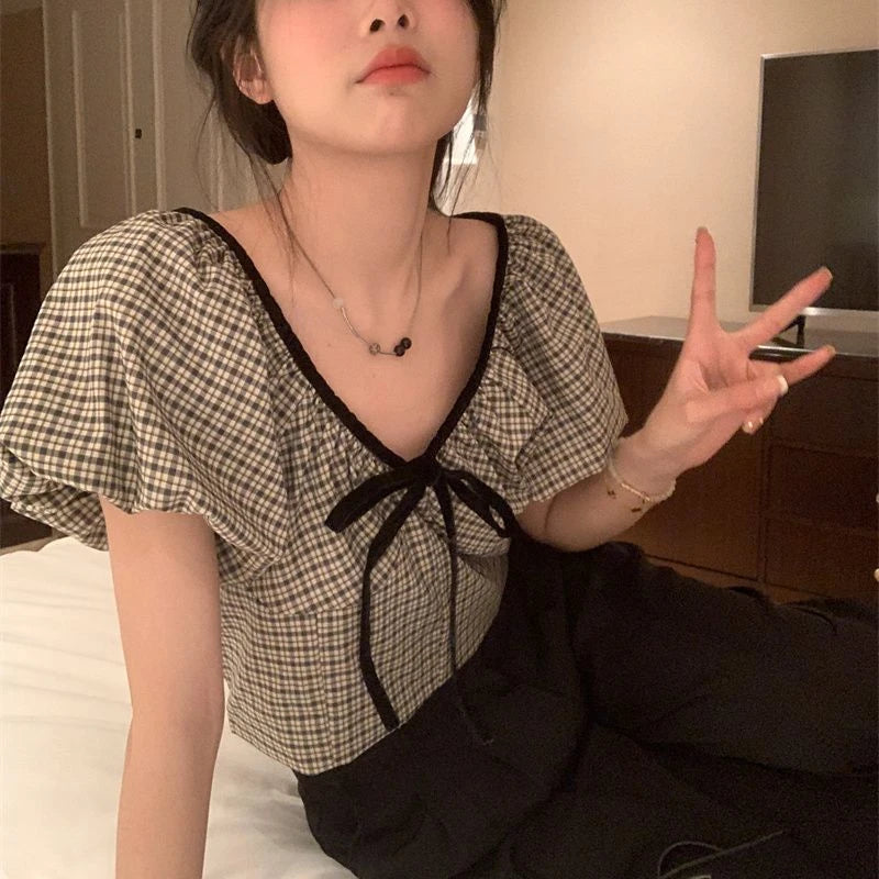 Hnewly Blouses Women Plaid Summer Vintage Fashion V-neck Simple Short Puff Sleeve Leisure Bandage Slim All-match Streetwear Blusas