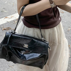 Hnewly  Women Red Shoulder Bag Large Capacity Luxury Designer Fashion Handbag Female Vintage Crossbody Bags Pu Leather Messenger Bag New