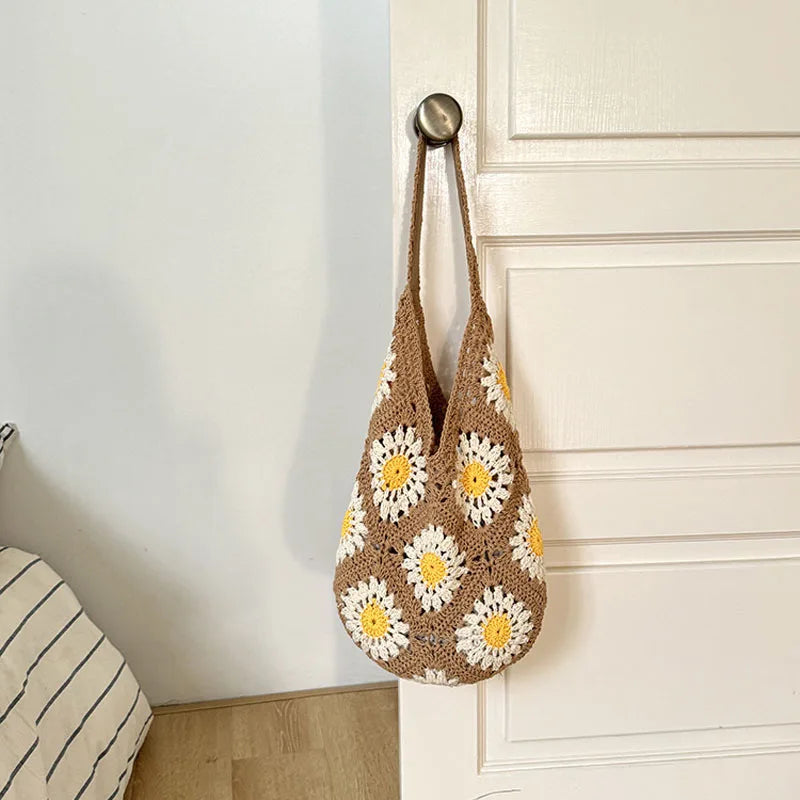 Hnewly  Female Large Capacity Handmade Woven Shoulder Bag Flower Handbag Crochet Cotton Vacation Casual Tote