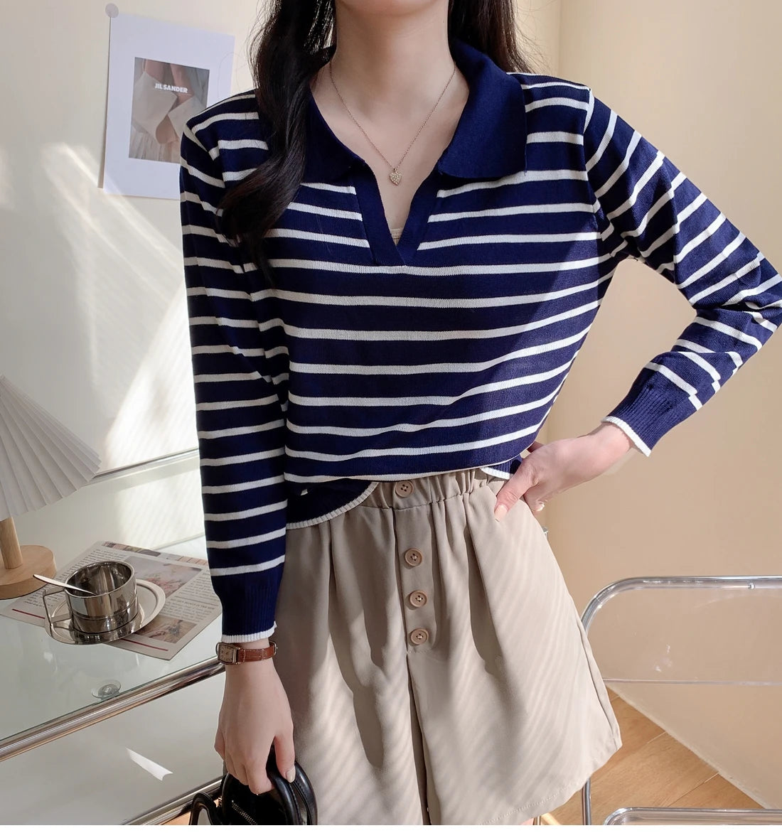 Hnewly  Striped Knit Pullover Sweater Women's Autumn 2025 New Lapel Shirt V-neck Loose Long Sleeve T-shirt Fashion Bottoming Short Top