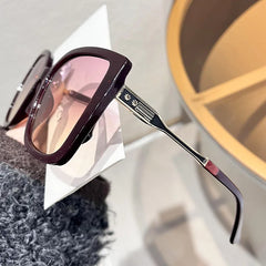 Lunivop  1pc Women's Large Square Frame Fashion Sunglasses - Stylish Gradient Purple Lens with Tortoiseshell Pattern
