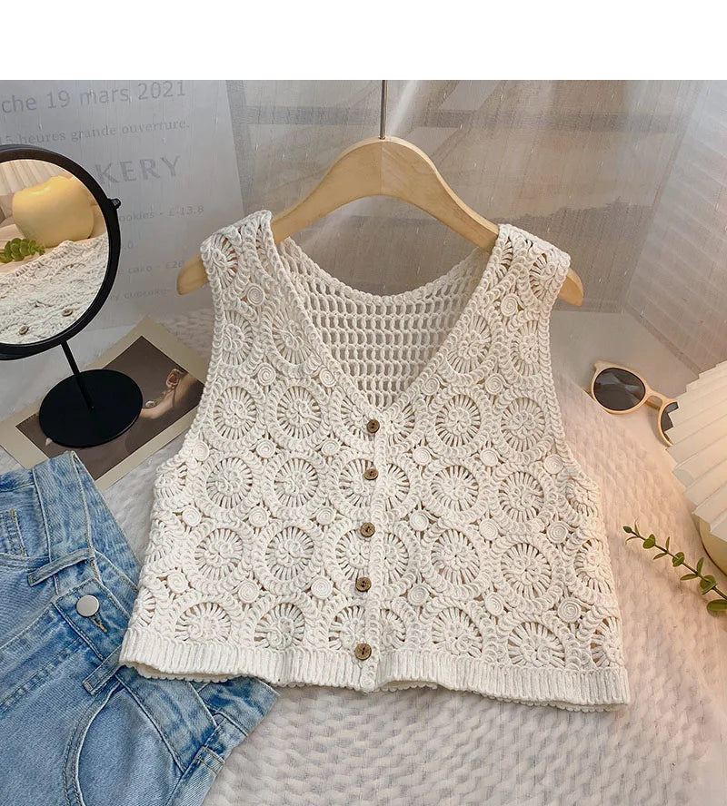 Hnewly Women Summer Hollow Out Knit Vest French Style V-Neck Sleeveless Hooked Flower Sweater 2023 New All-Match Outwear Short Top