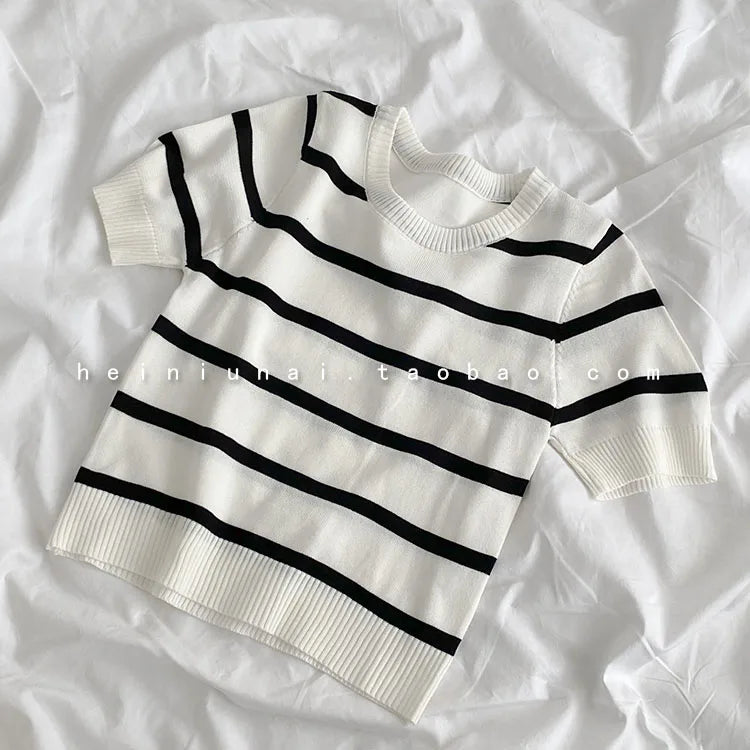 Hnewly  Vintage Stripe Knitted T-Shirt Women's Spring Summer New Fashion All-matched O- Neck Short Sleeve Slim Short Shirt Tops