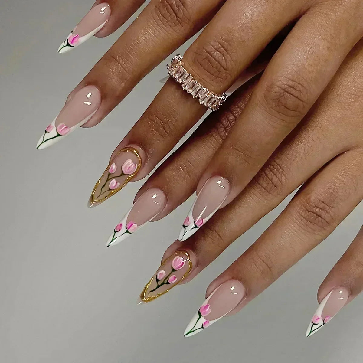 Hnewly 24Pcs White Almond False Nails Ballet with French Design Wearable Fake Nails Gradient Simple Full Cover Press on Nail Tips Art