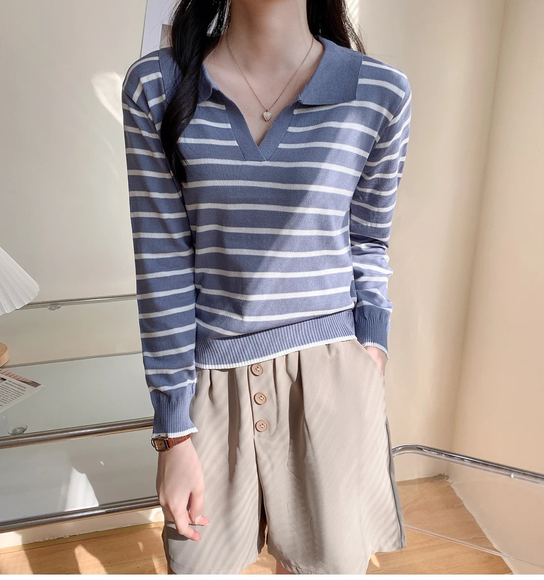 Hnewly  Striped Knit Pullover Sweater Women's Autumn 2025 New Lapel Shirt V-neck Loose Long Sleeve T-shirt Fashion Bottoming Short Top