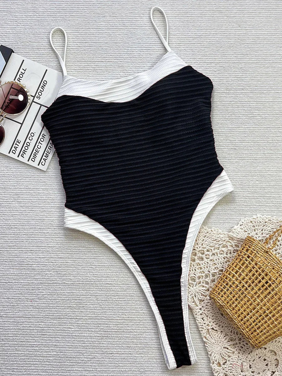 Hnewly  Splicing Wrinkled Backless One Piece Swimsuit Women Swimwear Female High Leg Cut Mini Micro Thong Bather Bathing Suit Swim Lady