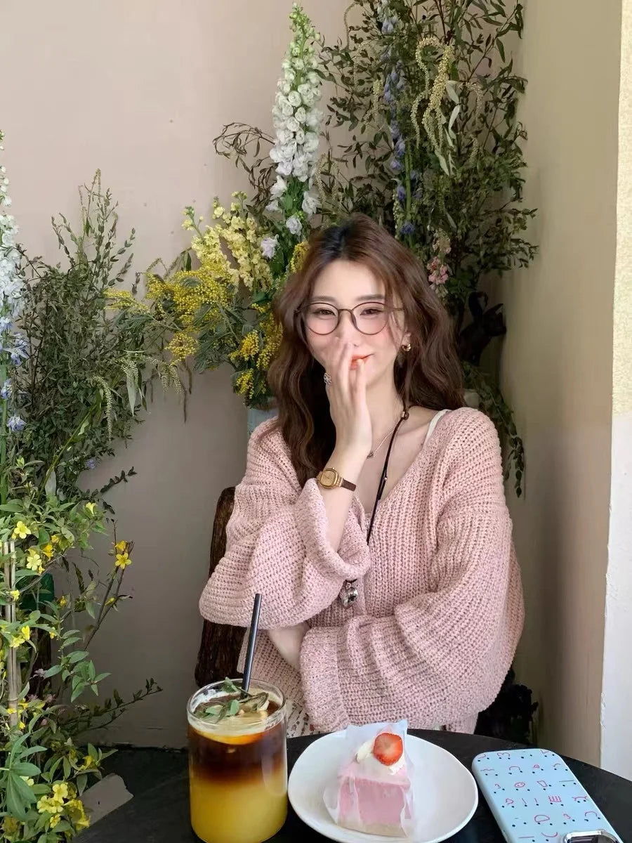 Hnewly  Pink Knitted Cardigan for Women Long Sleeve V-neck with Invisible Button Front Sweater Jacket Teen-girl Fall Winter Cute Outfit