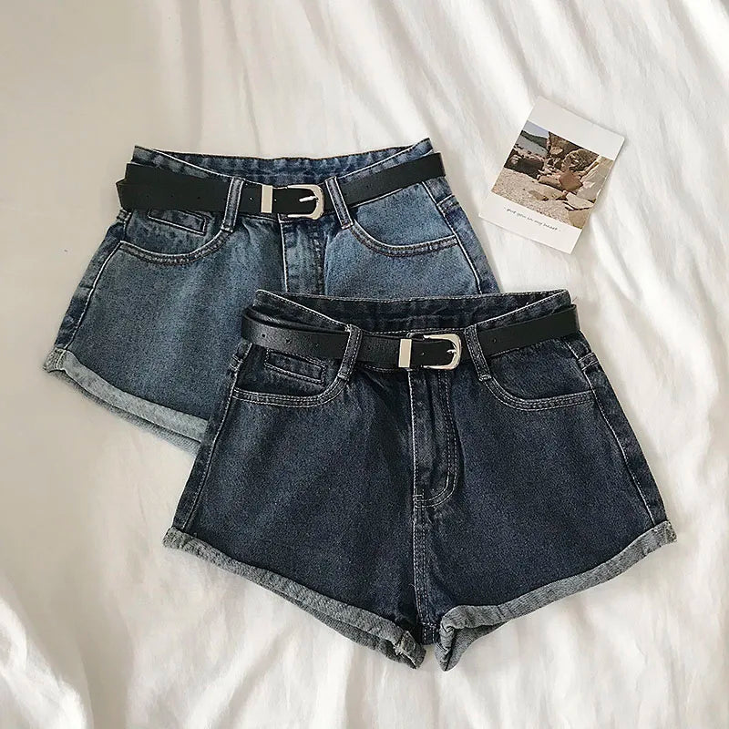Hnewly  Versatile High Waisted Denim Shorts Summer 2025 New  Rolled Edges Loose Wide Leg Hot Pants Minimalist Women's Beach Pants
