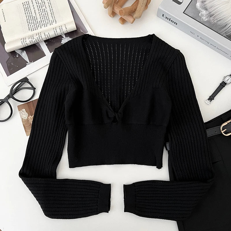 Hnewly  Rib Knit Crop Top with Keyhole Criss-Cross Front Long Sleeve V-Neck Short Sweater Pullovers Women Teen-girl Y2K 90s Outfit