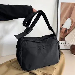 Hnewly  Minimalist Elegant Crossbody Bag For Business Women With Solid Color And Unique Letter Logo