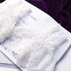 Lunivop  1pair Female Sweater Fake Sleeves Hollow Out Crochet Floral Lace Horn Cuffs Embroidery Flounces Ruffles Elastic Wrist Warmers