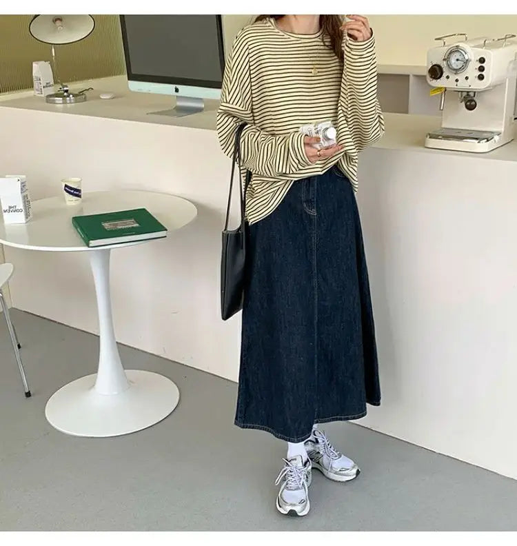 Hnewly  Coffee Stripes Cotton T-Shirts Women Loose Spring Autumn 2023 Lady Casual Full Sleeve O-Neck Chic All Match Tops