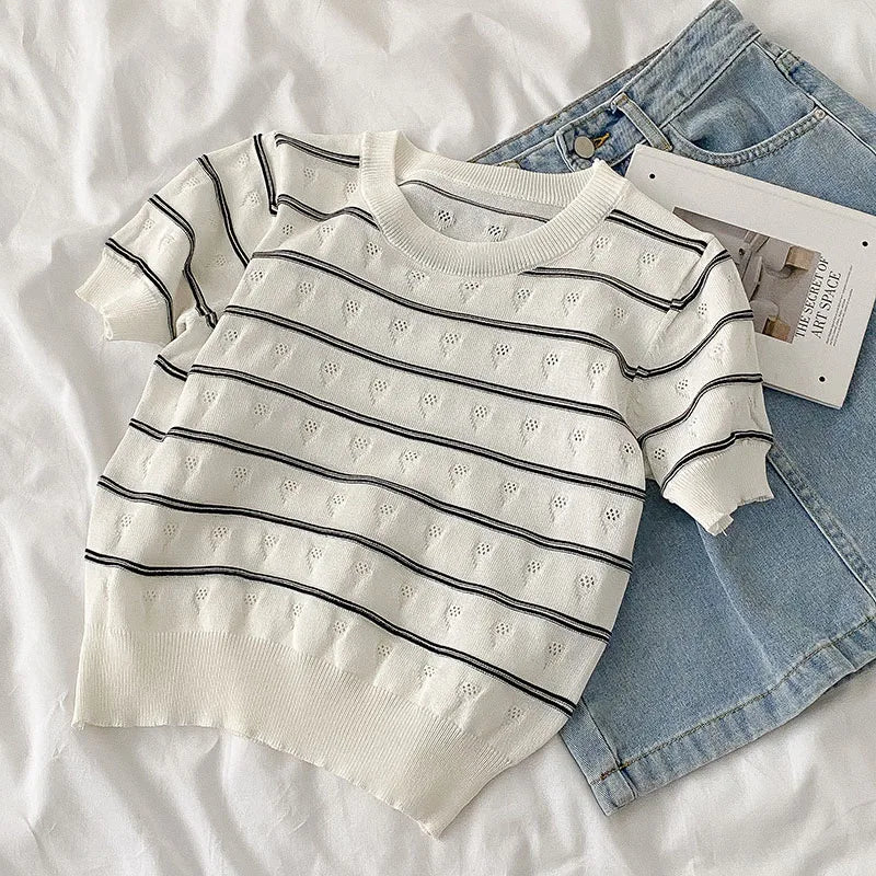 Hnewly  Vintage Stripe Knitted T-Shirt Women's Spring Summer New Fashion All-matched O- Neck Short Sleeve Slim Short Shirt Tops